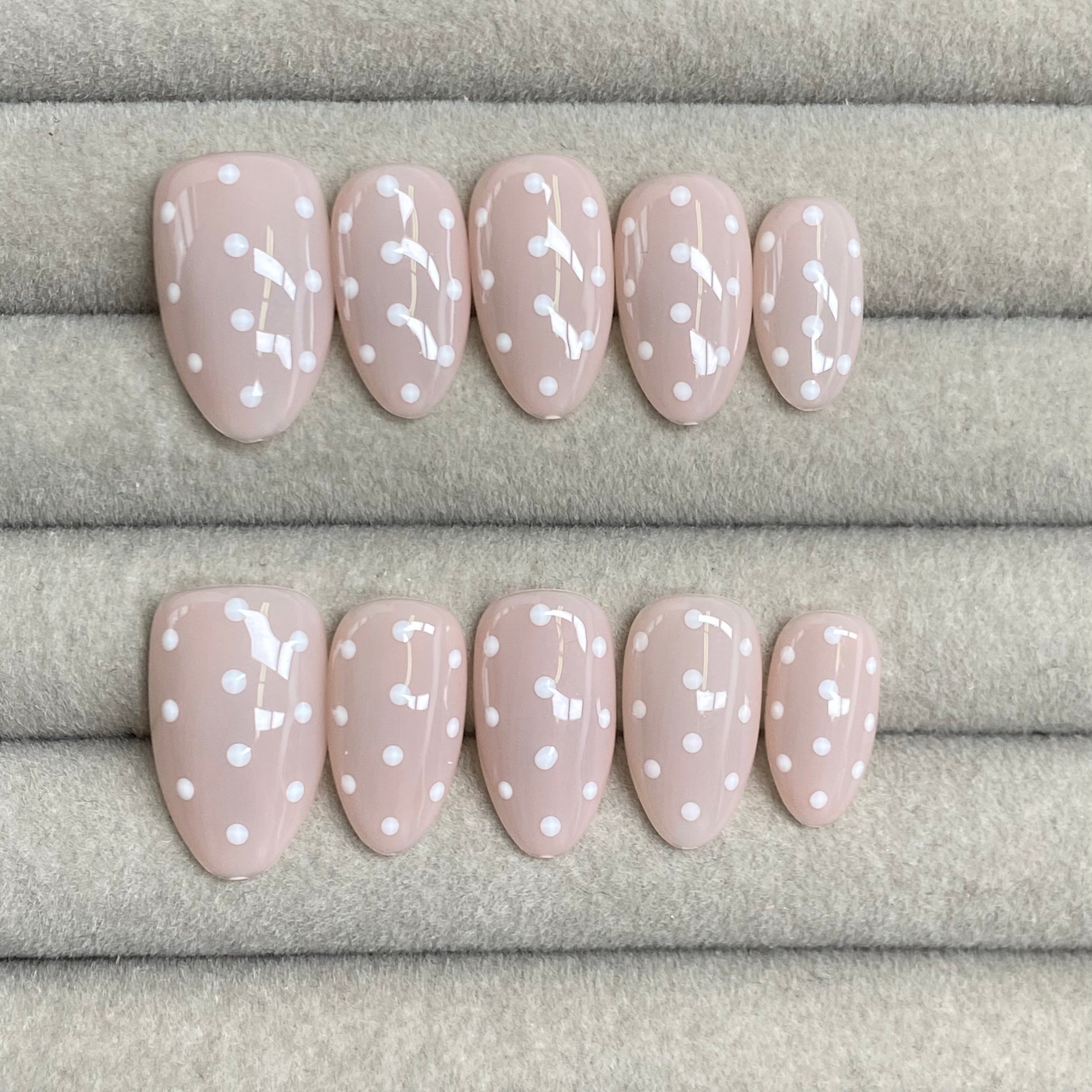 French retro nude pink polka dot handmade nails - RT