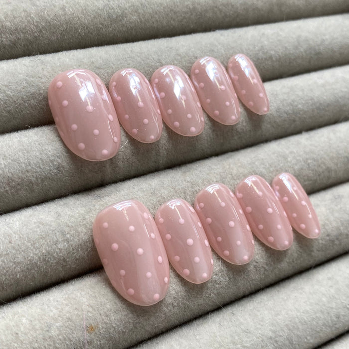 Hailey Bieber's identical style—Translucent nude pink polka dot handmade nails - RT