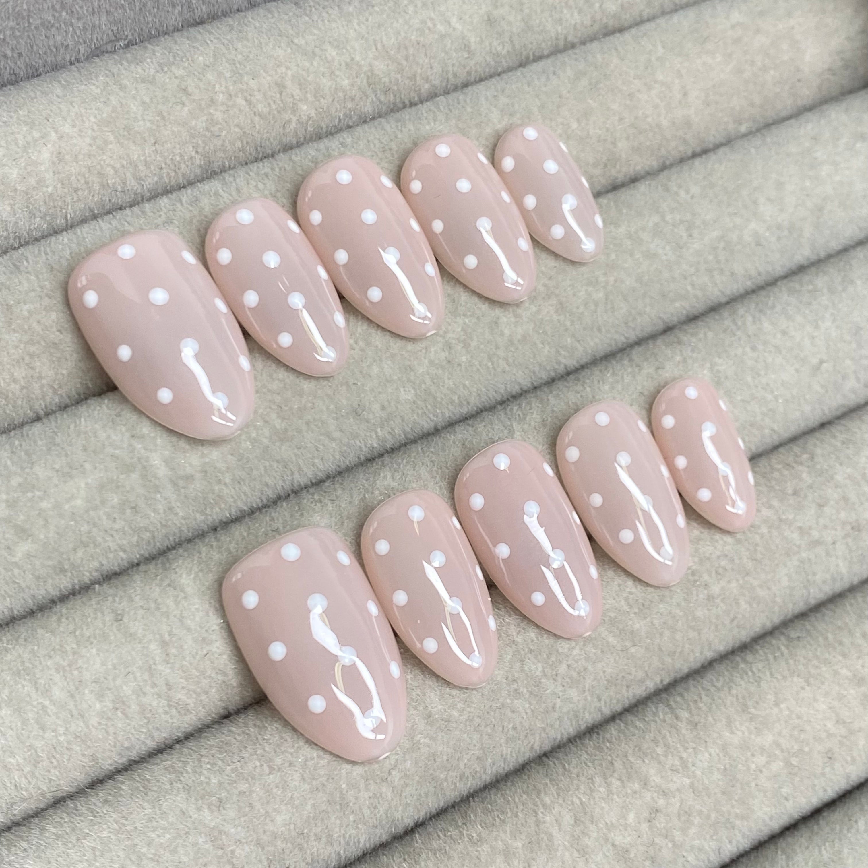 French retro nude pink polka dot handmade nails - RT