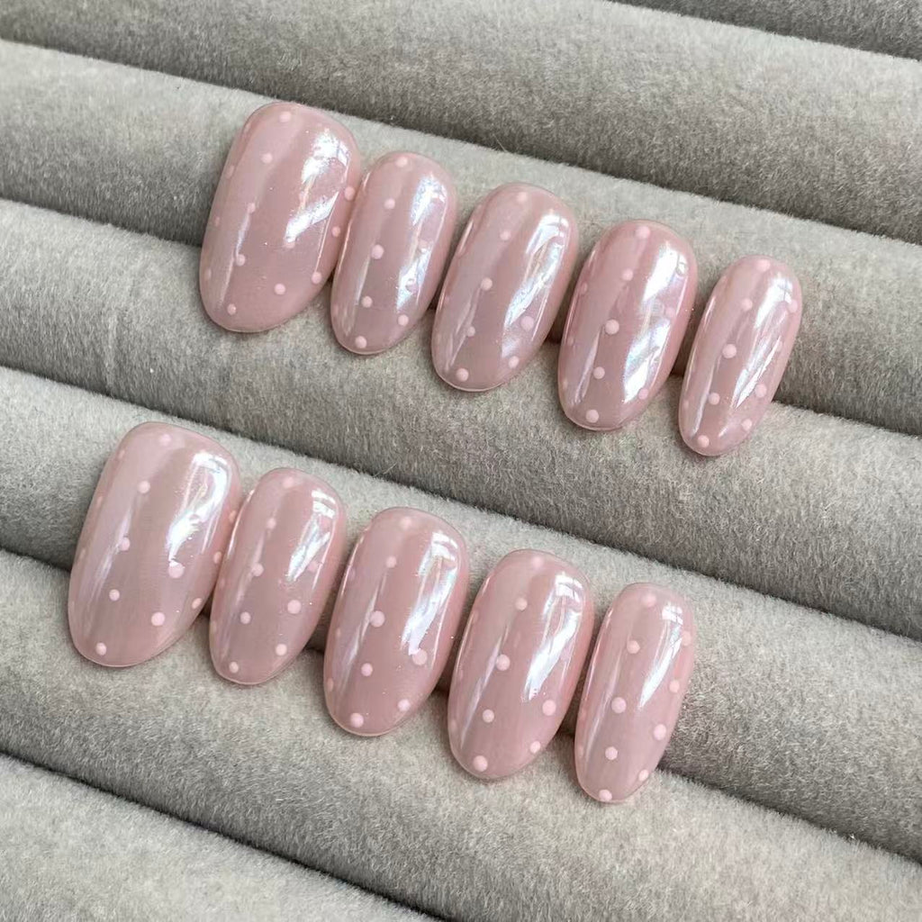 Hailey Bieber's identical style—Translucent nude pink polka dot handmade nails - RT