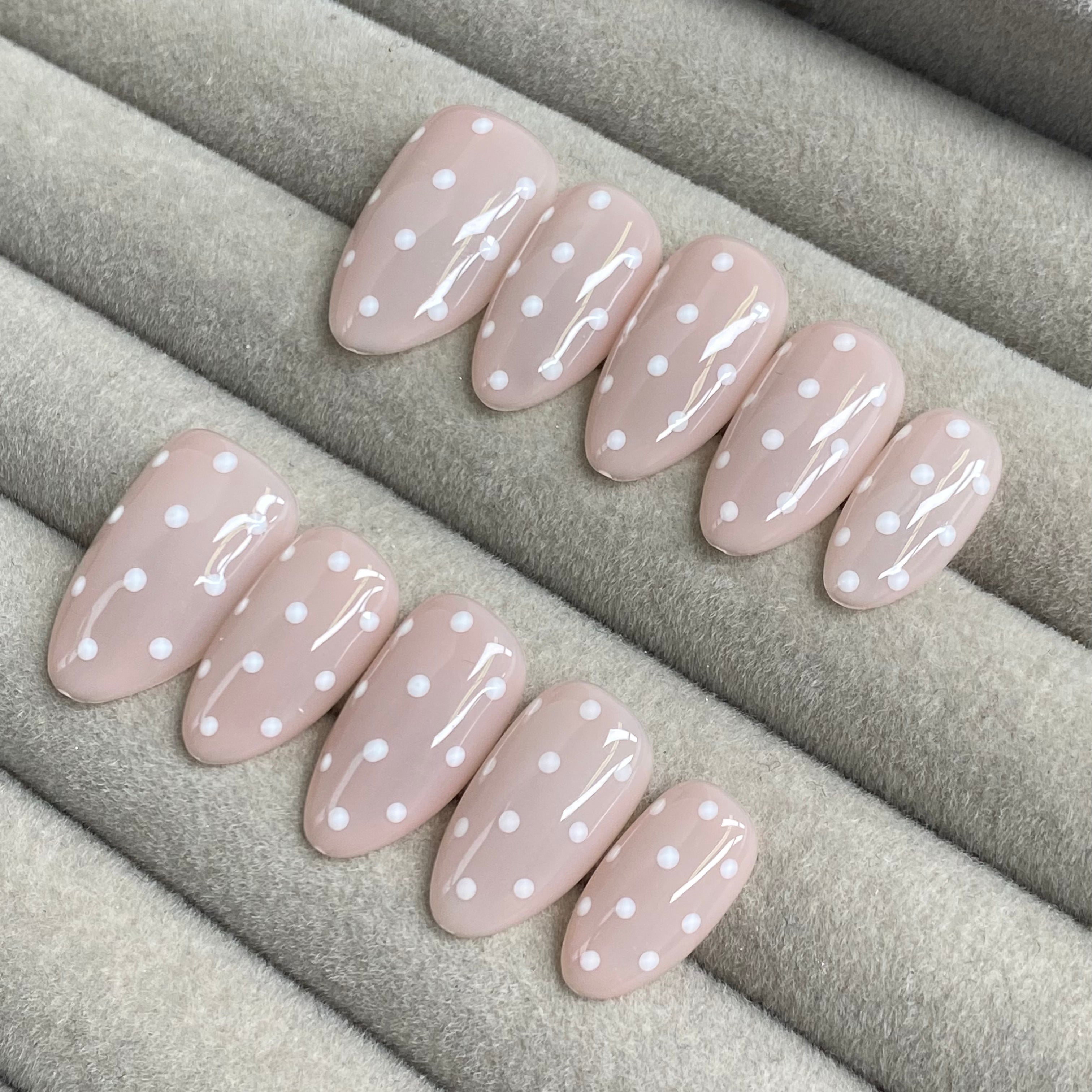 French retro nude pink polka dot handmade nails - RT